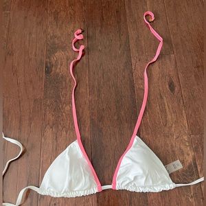 ❤️4 for $28 juicy contoure bikini top